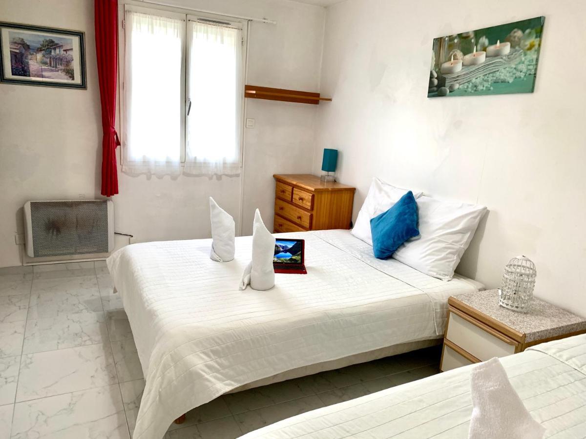 Maisontevy 2 Jolies Chambres 6 Pers Ou 1 Beau Studio 2 Pers Holiday home Pontault-Combault